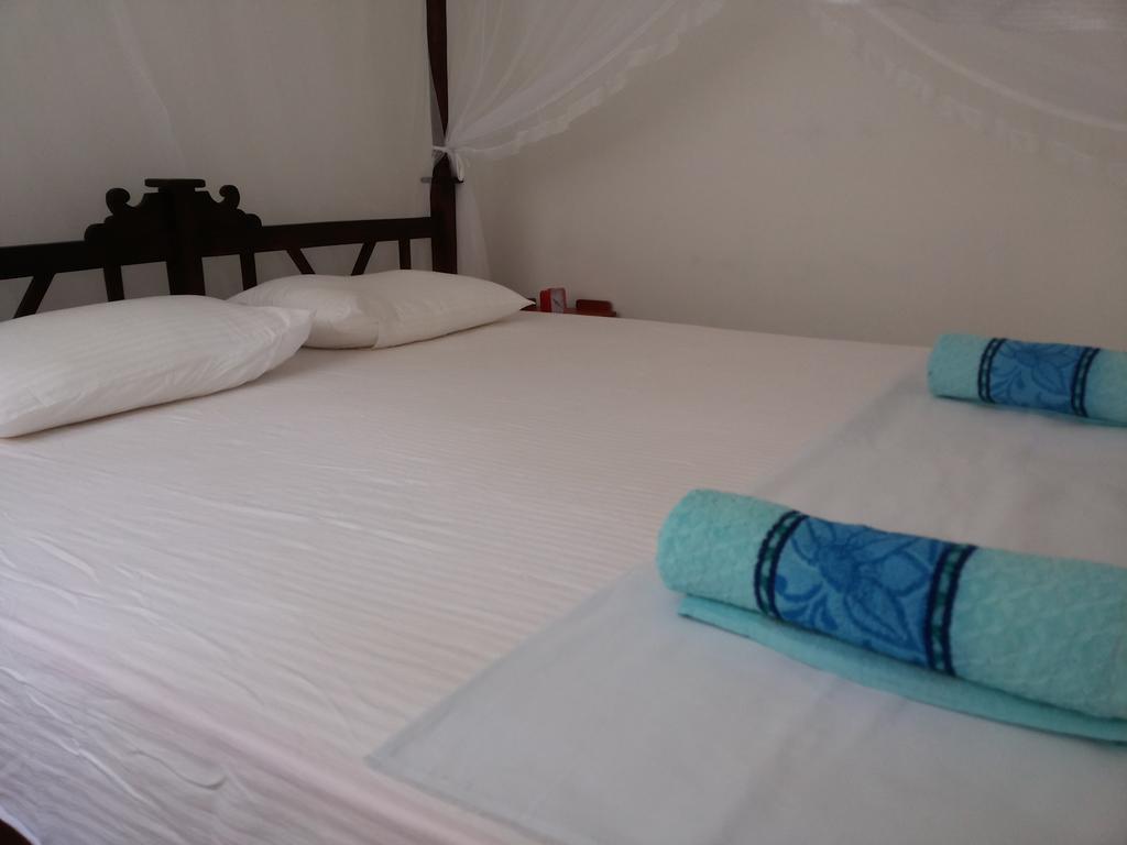 Singha Holidays Mirissa Room photo